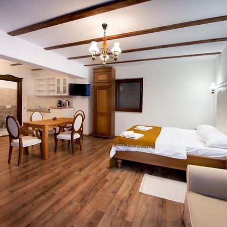Old Town Cataleya Hotel Sibiu Bagian luar foto